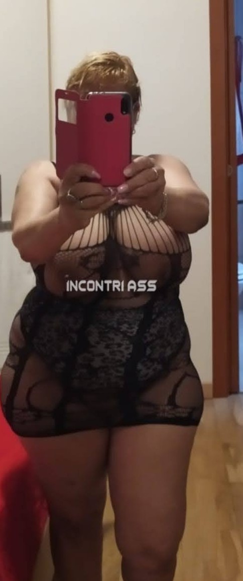 ULTIMOS DIAS A OVIEDO (..MADURITA. SOY MUY SEXY