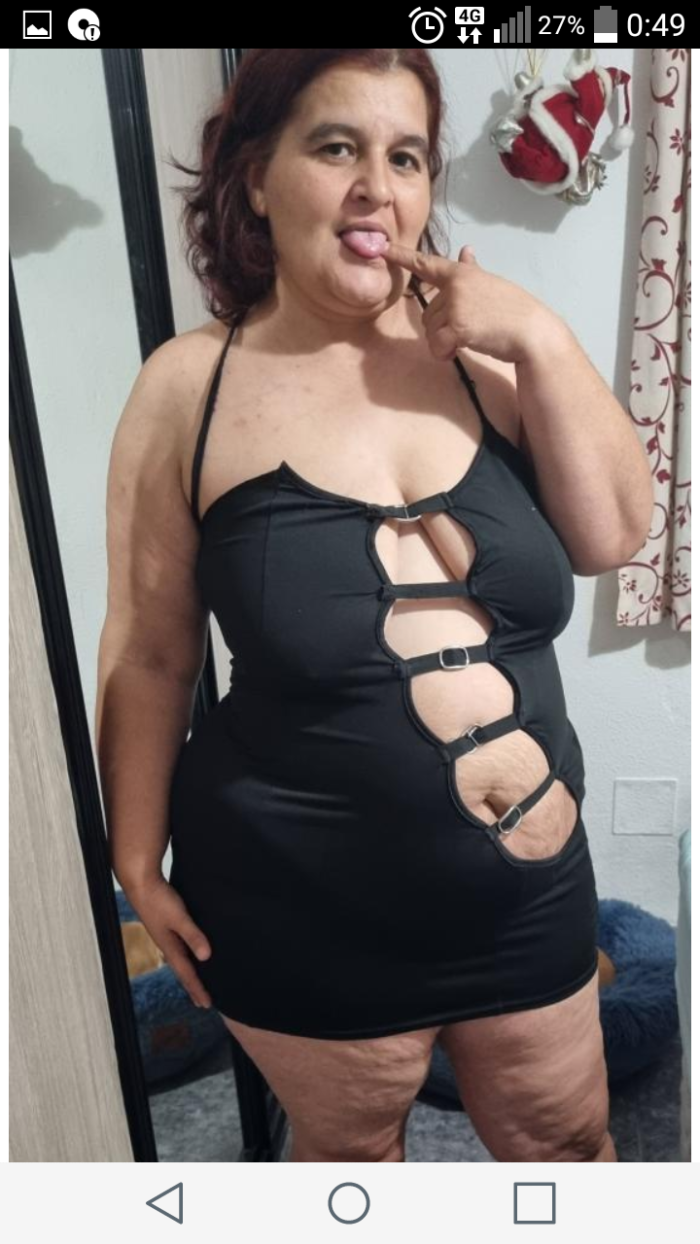 Lucia viciosa con ganas