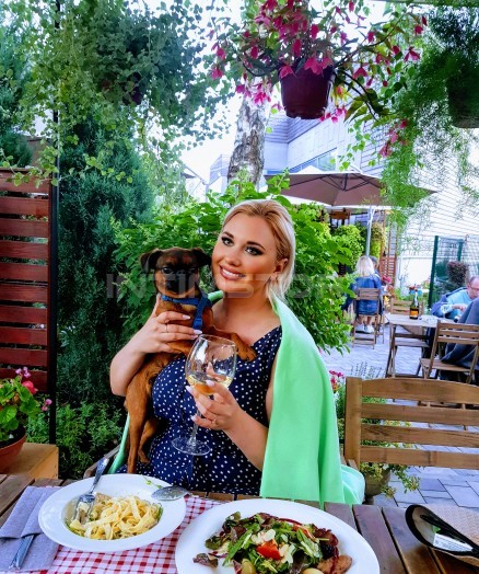 POLACA EN BARCELONA CURVAS DE INFARTO FIESTERA 24H