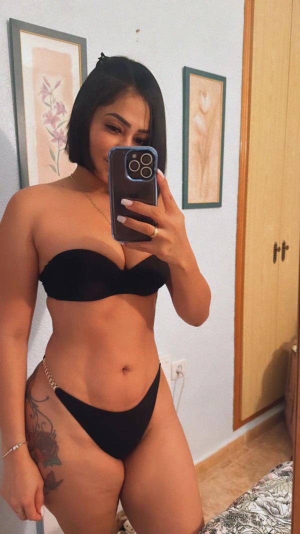 Julia New Escort en ibiza