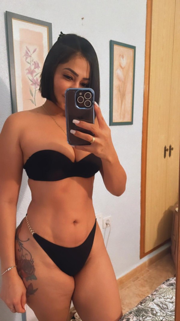 Julia New Escort en ibiza