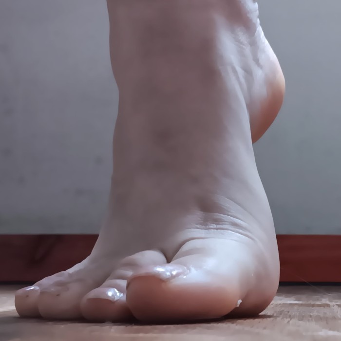 TENGO UNOS PIES PRECIOSOS