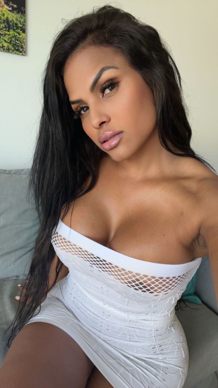 Morena encantadora ️