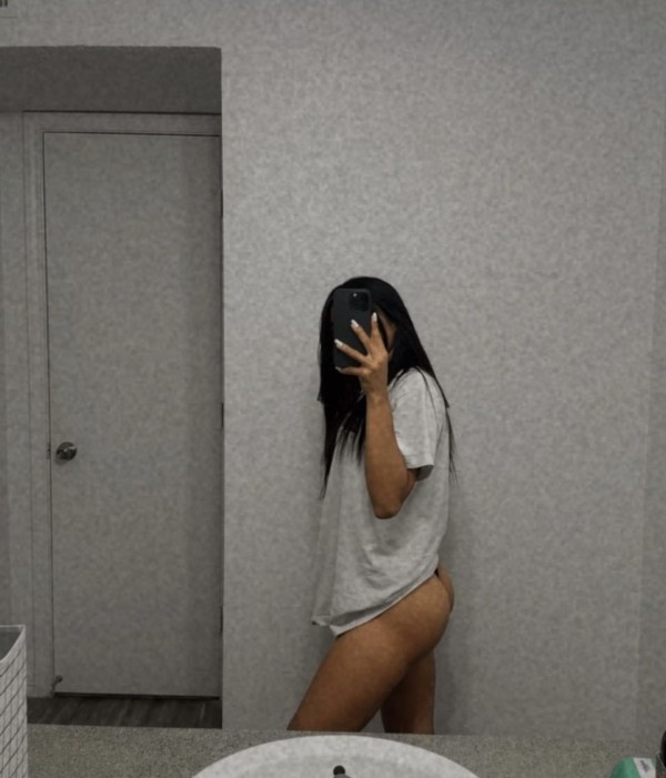 Mishell Señorita Colombiana Novedad  Pocos Días 24/7 Fiesta