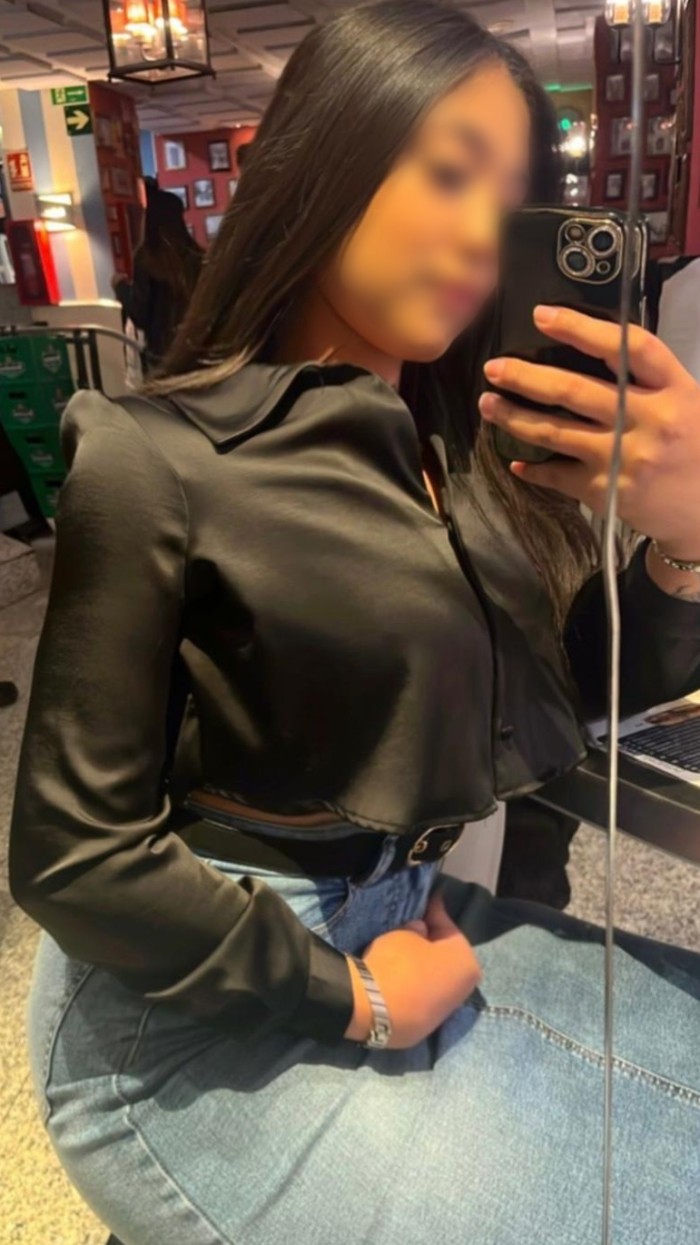 JOVENCITA,CARIÑOSA,SEXY