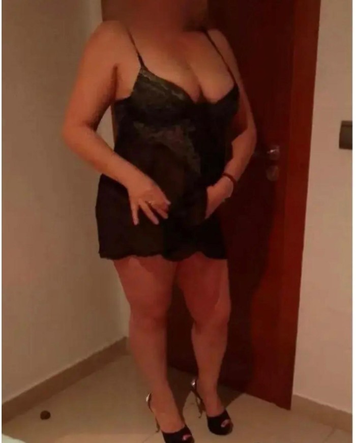 NOVEDAD HERMOSA MADURITA EN TU CIUDAD FERROL