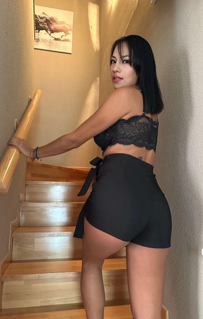 FRANCES A PELO MUY SALIVADO Y PROFUNDO**fiestera**