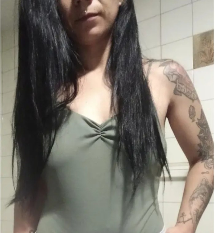Vanesa particular sola en casa
