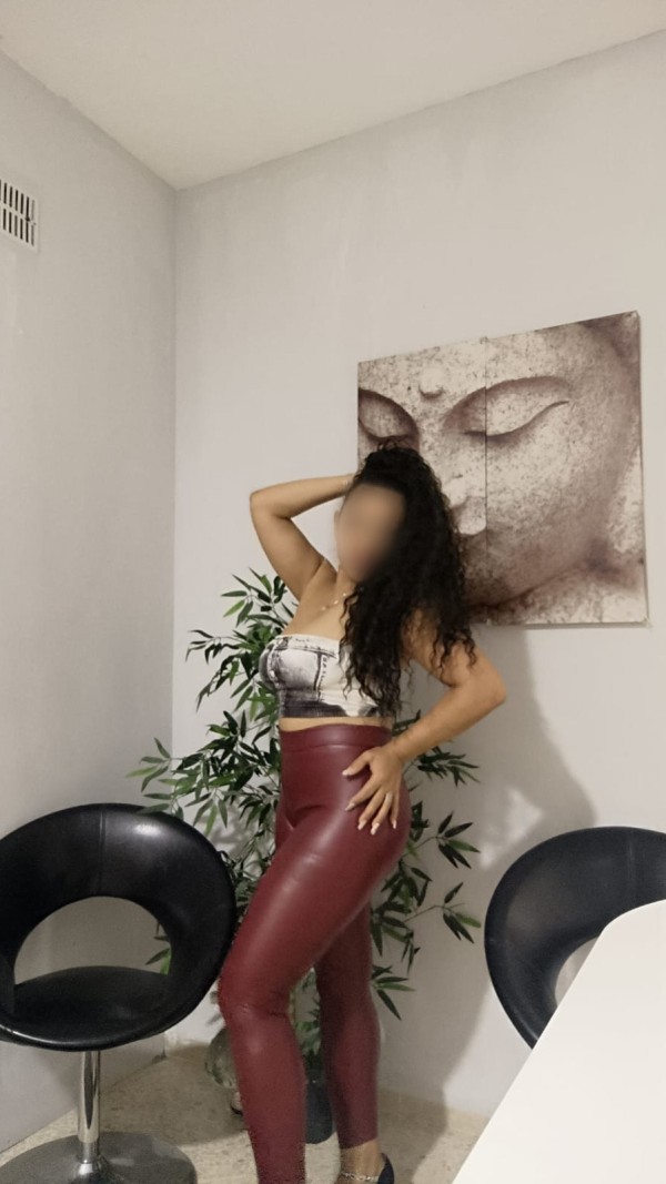 Brenda colombiana venezolana en Sevilla TOP!