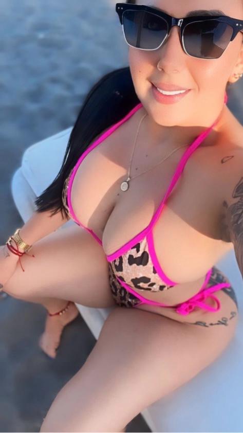 Hola amigos Soy Natalia Vengo a ofrecer mi compañía