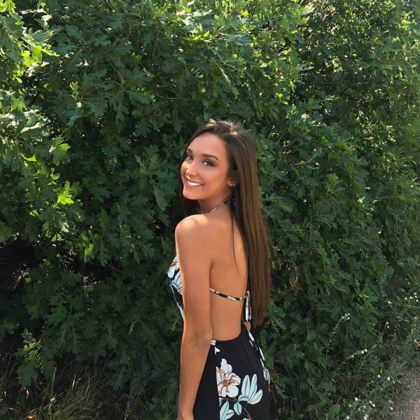 Marta descarga pollas..