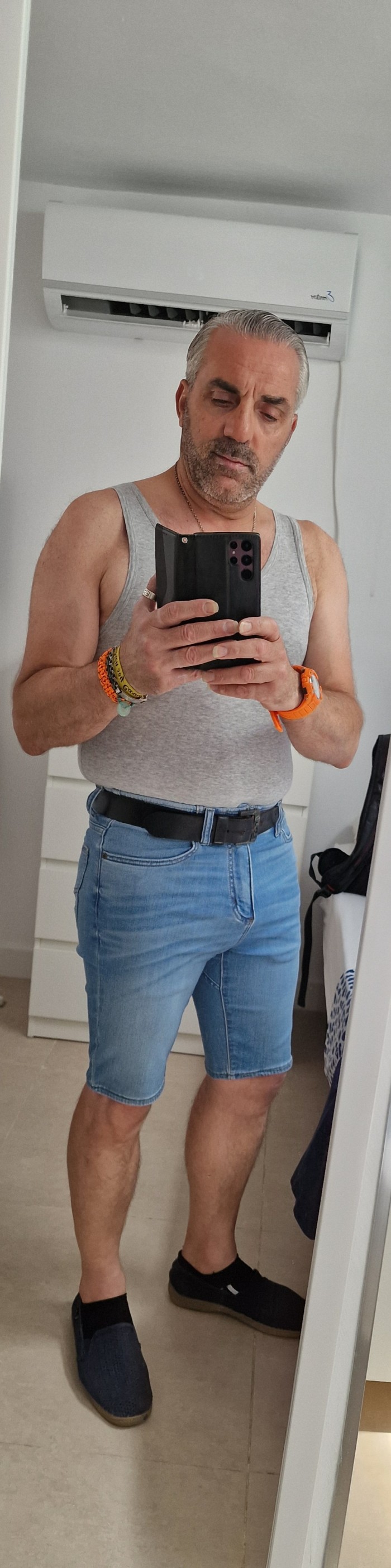 DOTADO MASAJISTA EROTICO