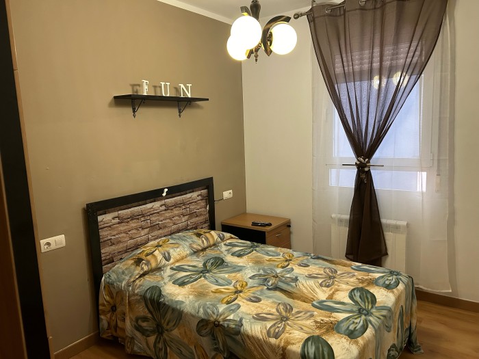 ALQUILO HABITACIÓN 4