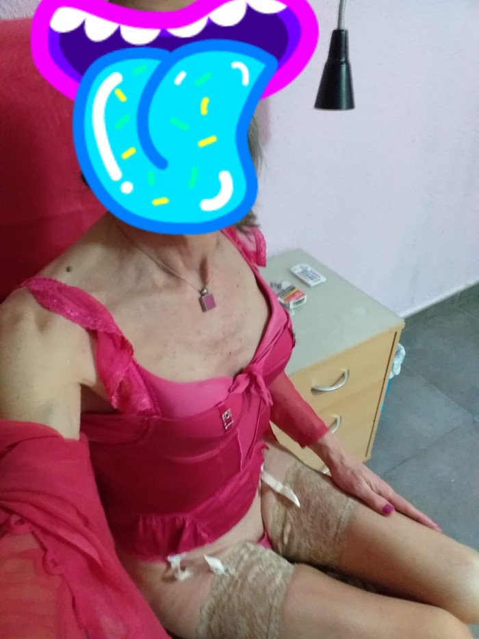 TRANS MADURITA DELGADITA FEMENINA SEXY