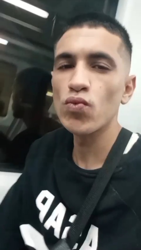 Chico-Activo y cañero pollon