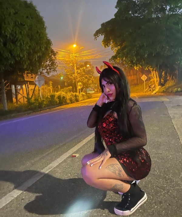 CAMILA VIP JOVENCITA COLOMBIANA VERSATIL FIESTERA CON SITIO PRIVADO 24H