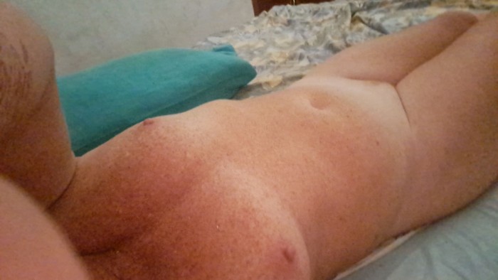 Mallorquina,madurita.  Solita en casa