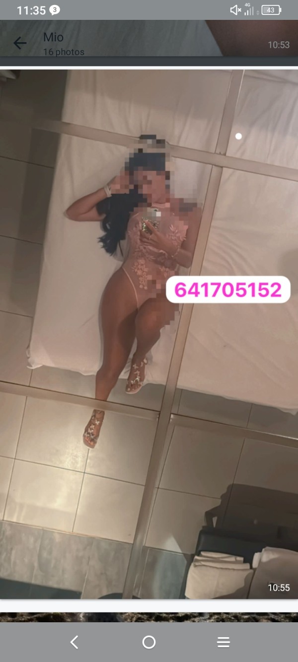 Belinda latina super sexy y extrovertida
