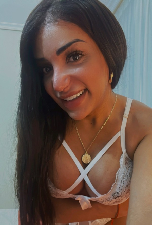 LLEGÓ LÁ REINA DEL AMOR: BELLA, CARIÑOSA Y DULCE