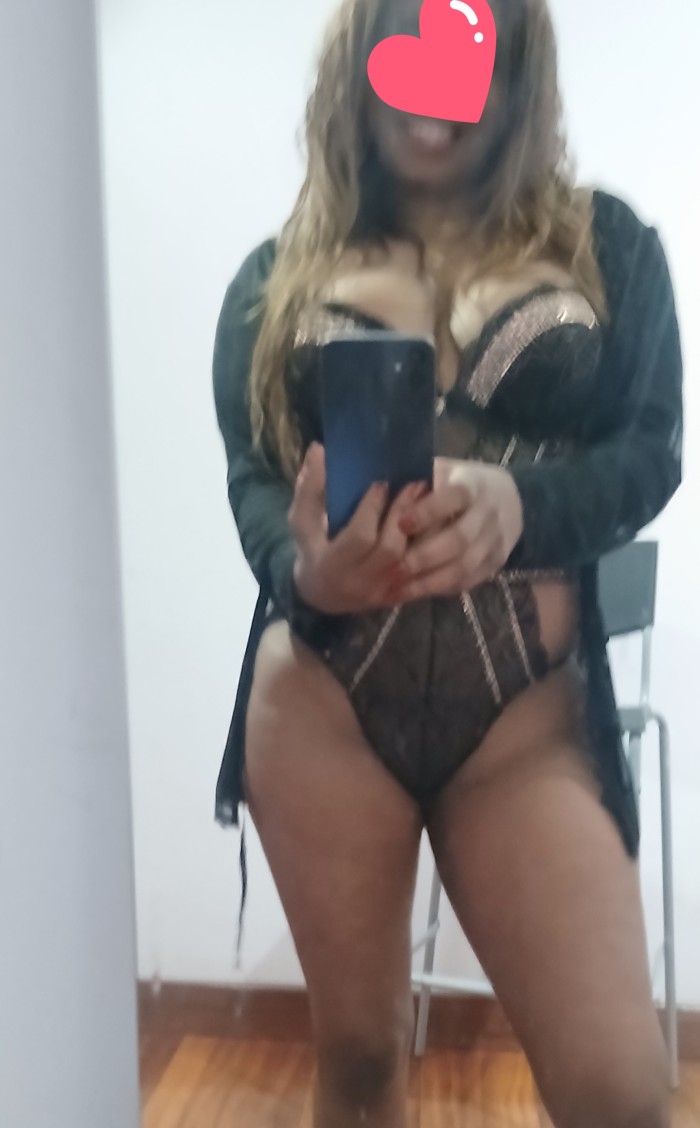 LORENA ARDIENTE BRASILEÑA