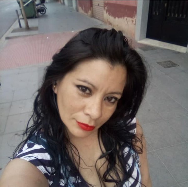 Polvito expres 20€ española particular sexo anal 50€