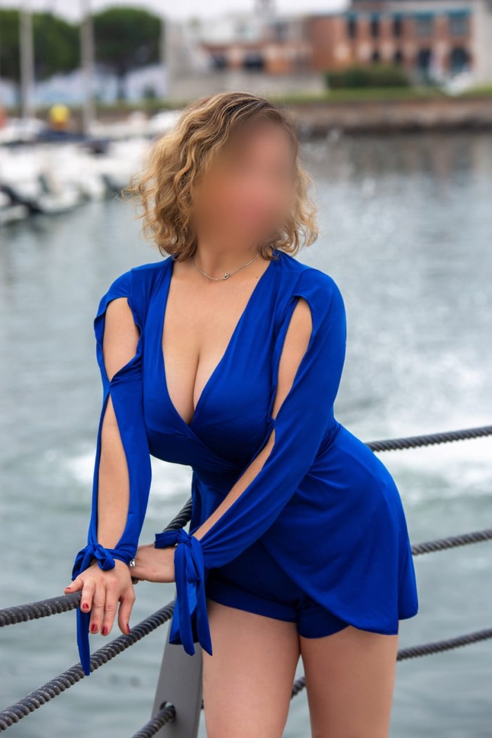 SOY CAMILA SEXY FIESTERA SI A TODO