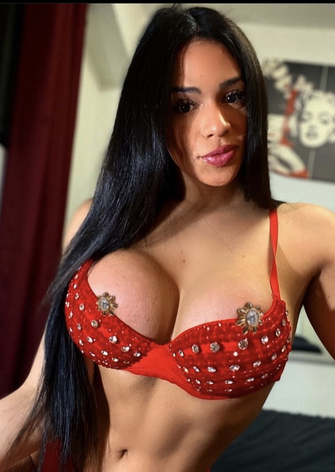 Cansado fotos falsas ? Nueva Almeria bombón real