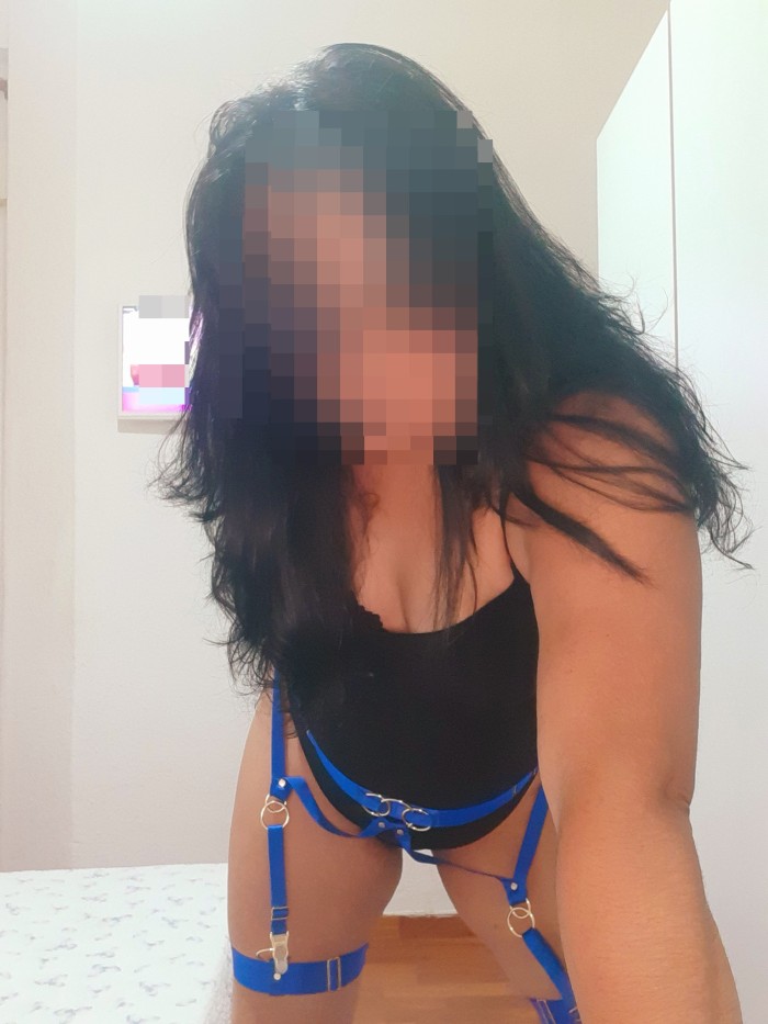 Madurita mamadas humedas