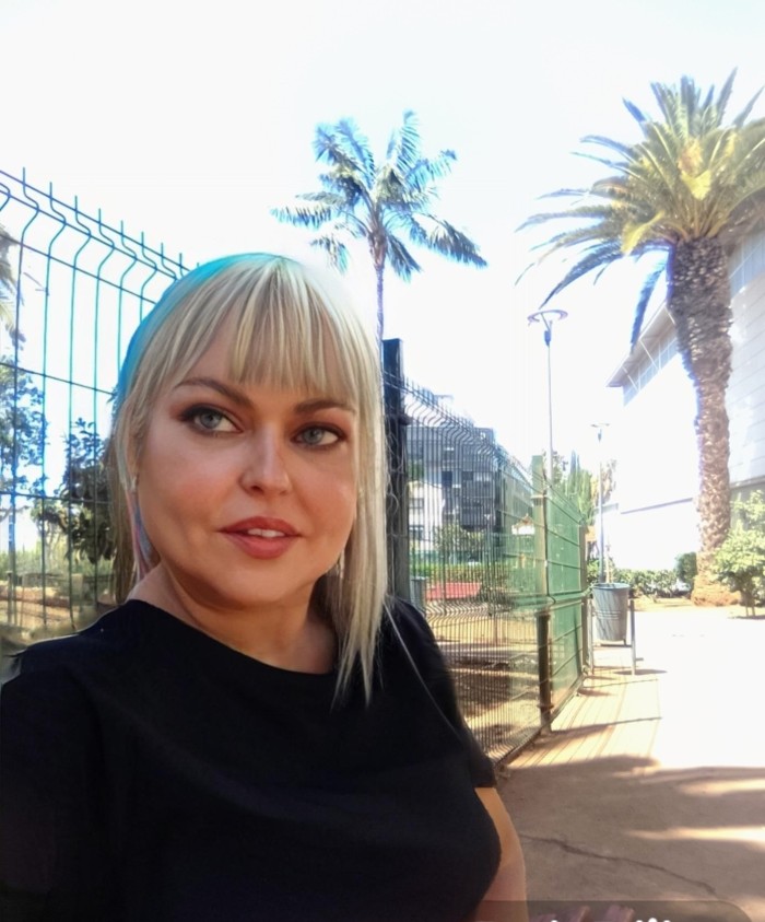 Saskia madurita canaria rubia curvas 25