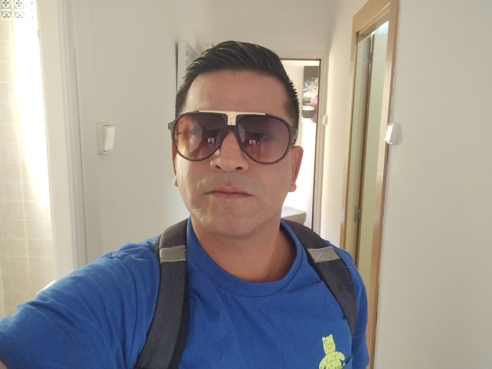 LATINO MUY BIEN DOTADO PARA. HACERTE GOZAR