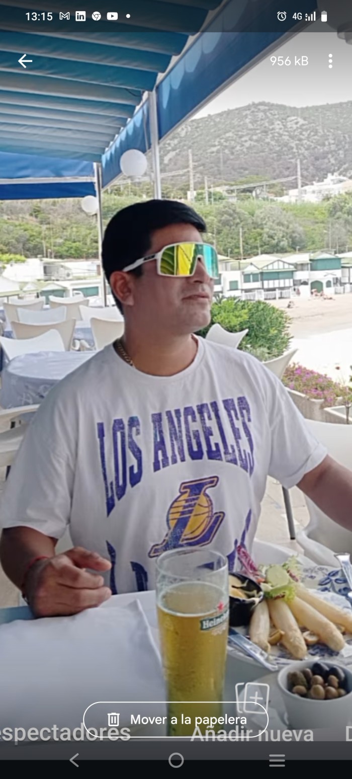 LATINO MUY BIEN DOTADO PARA. HACERTE GOZAR