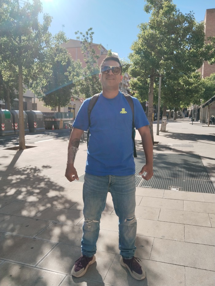 LATINO MUY BIEN DOTADO PARA. HACERTE GOZAR