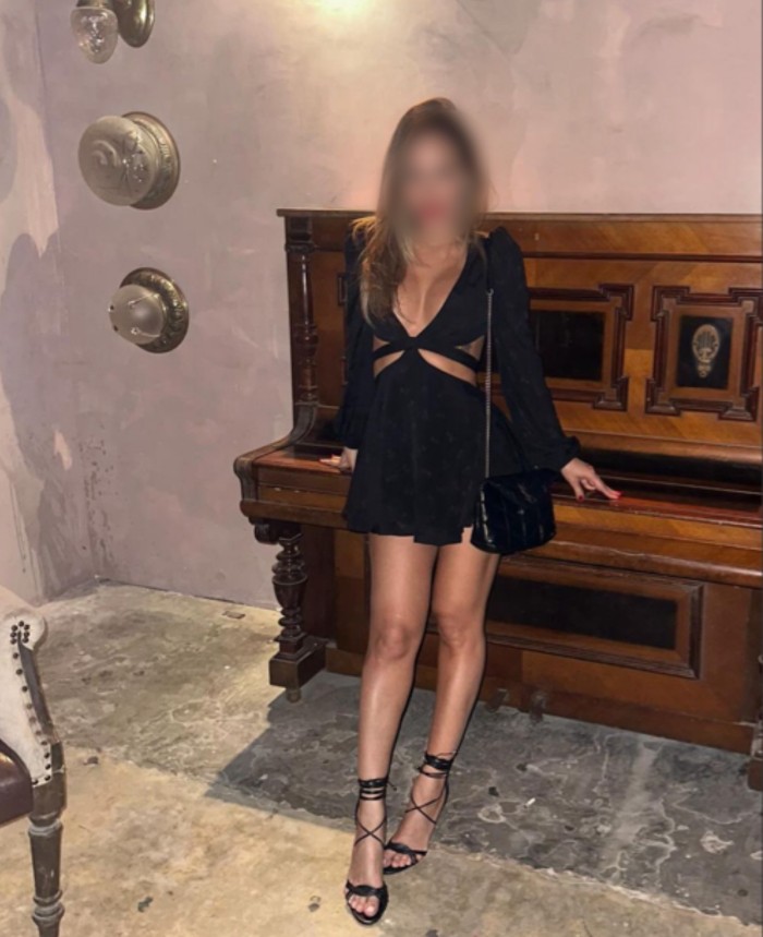Bella mujer por Bilbao