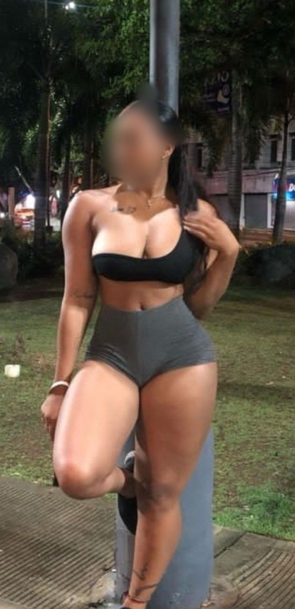 NOVEDAD EN ALMERIA AGUADULCE TU MEJOR COMPAÑÍA REAL/100 FIESTERA VICIOSA