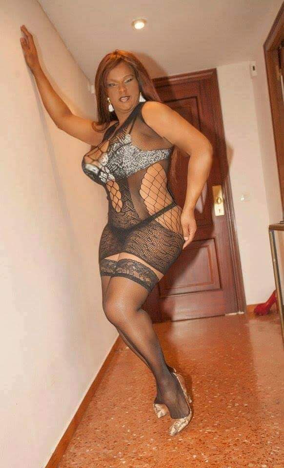 Primera vez en está ciudad Madrid s travesti Leona Bleck