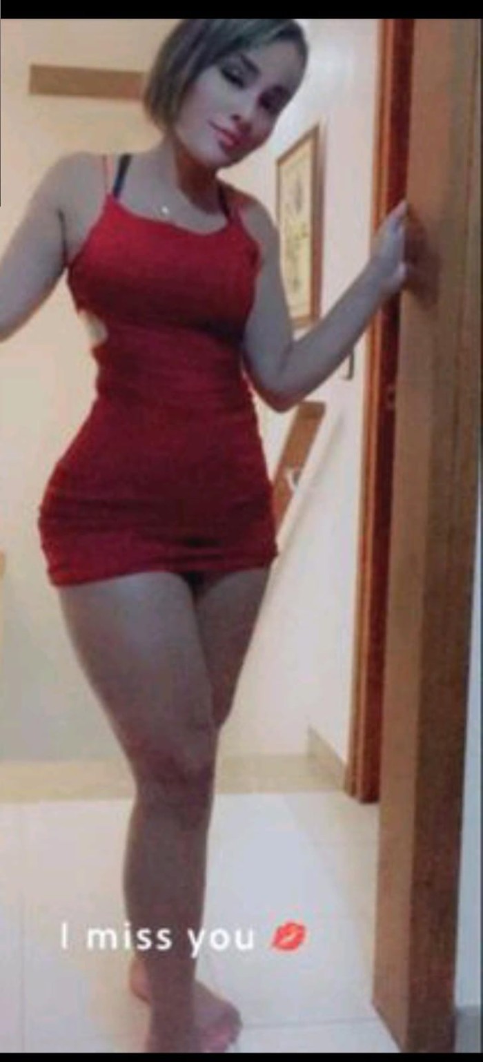 Sofia colombiana 23 años jovencita
