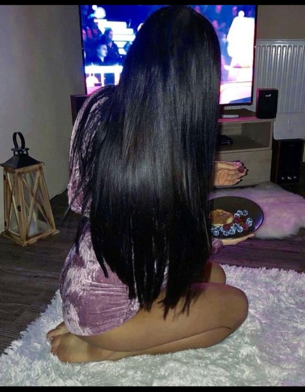 Morena Caliente de Lujo