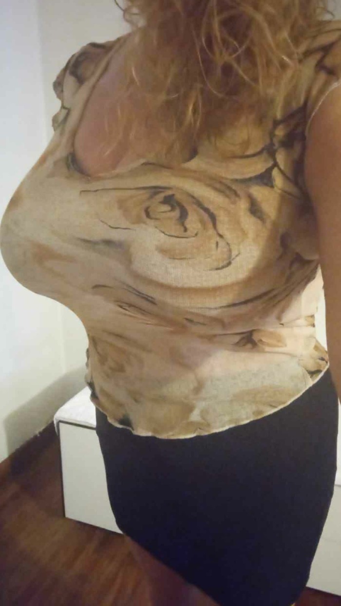 Madurita dispuesta a consentirte y disfrutar