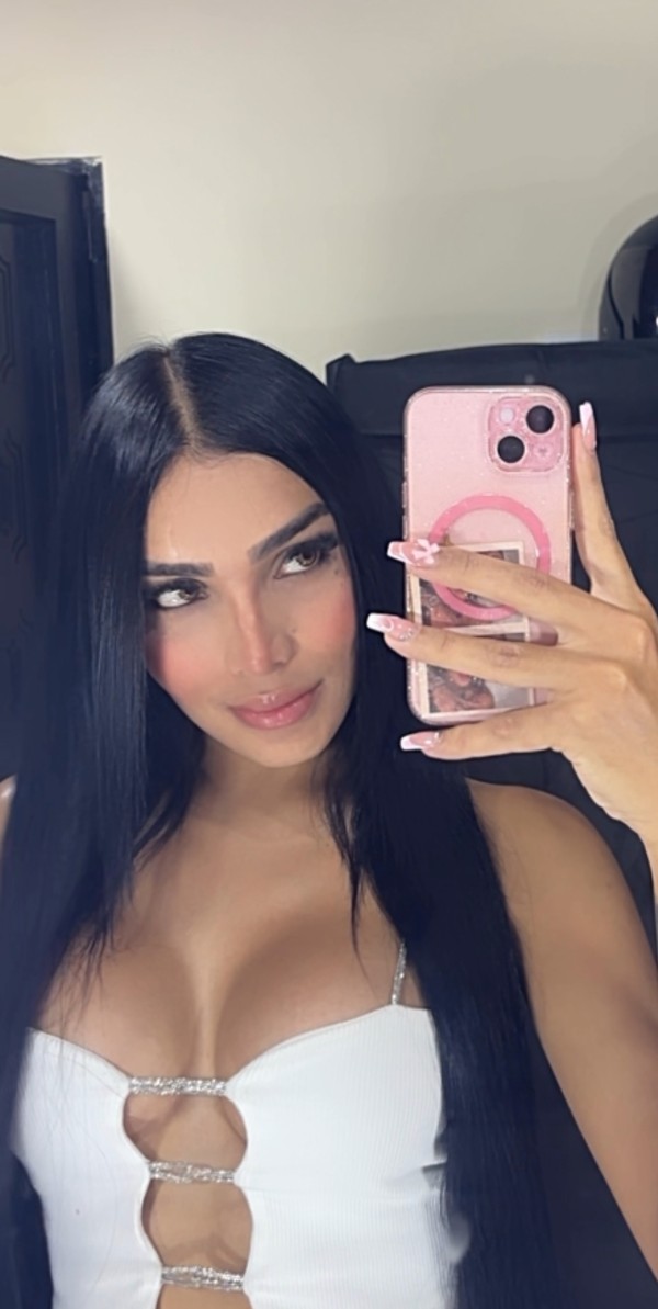 CHICA TRANS MUY GUAPA