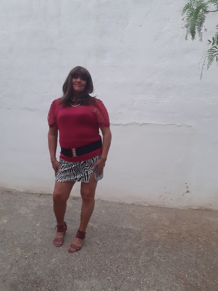 ¡¡.hombre CD en alquiler.!!