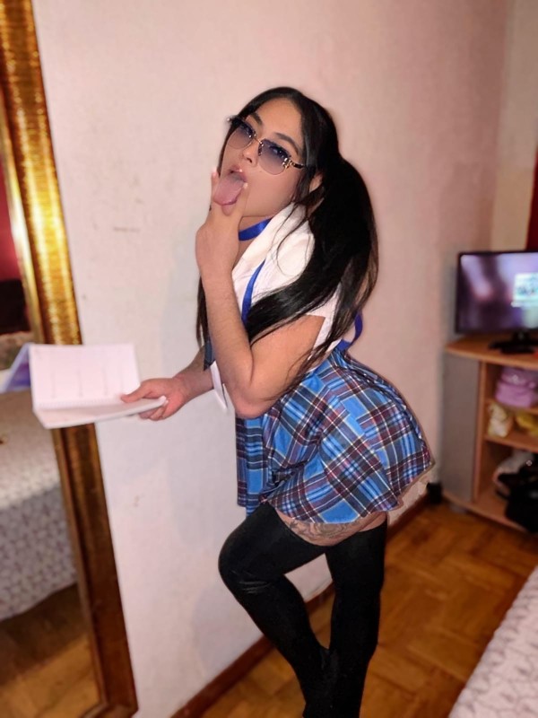 Super novedad Andrea joven y hermosa trans
