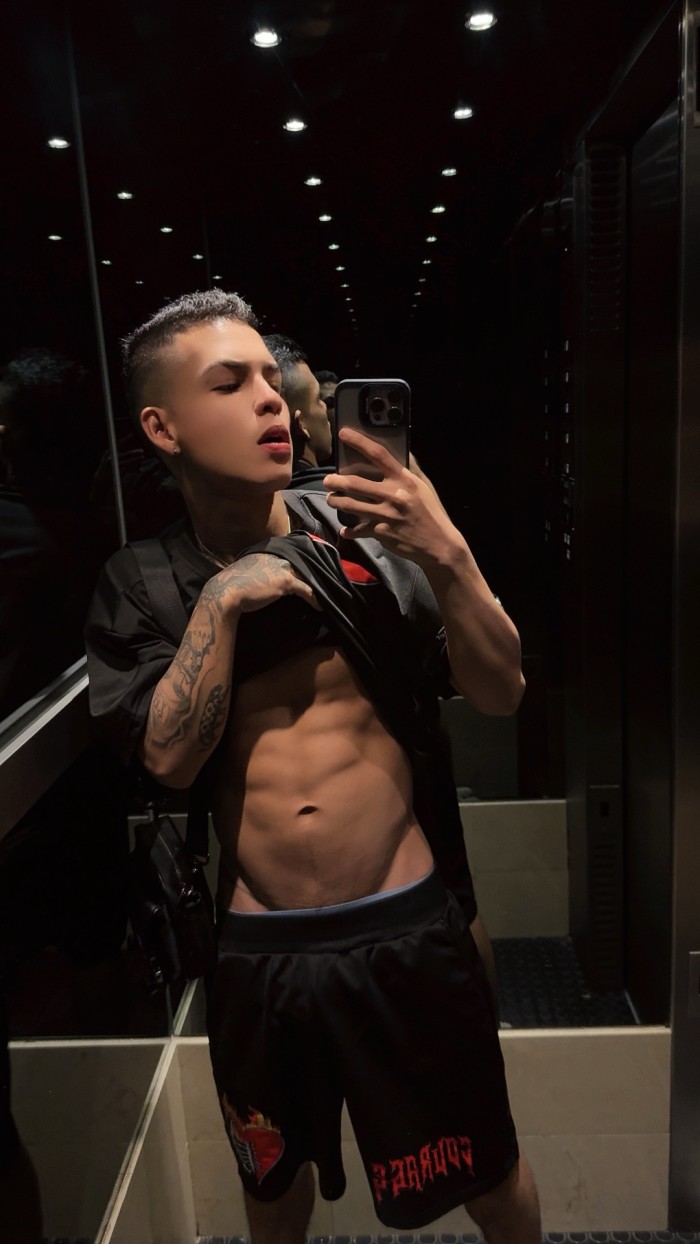 Tian colombiano 19 Años XXL