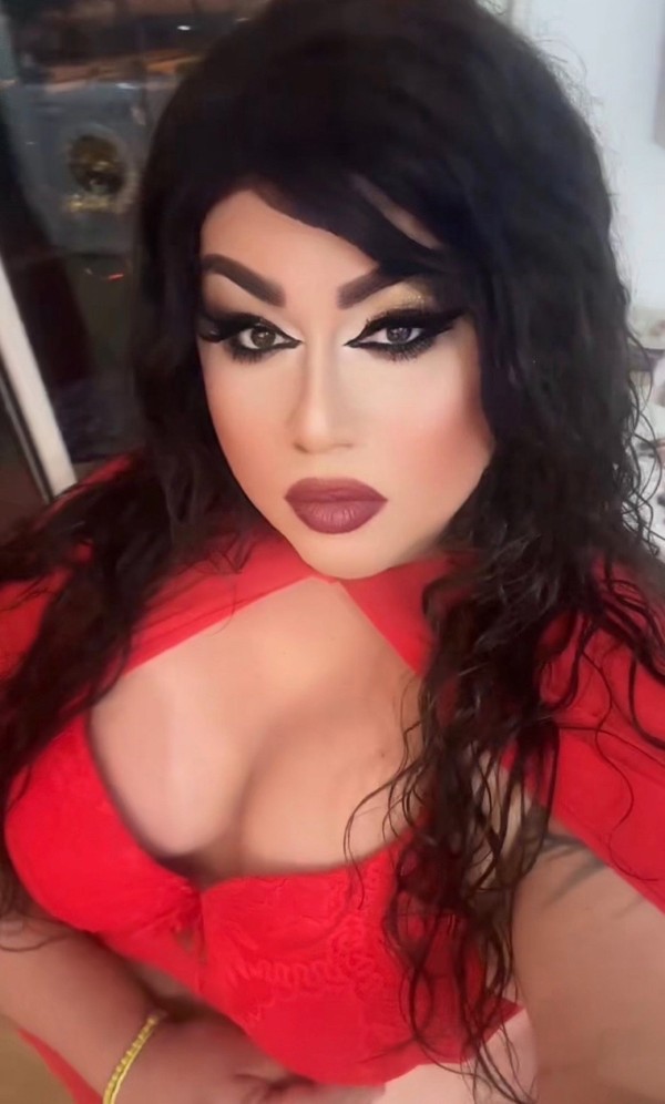 ZORRA LATINA LLENA DE VICIO Y ADICTA AL SEXO