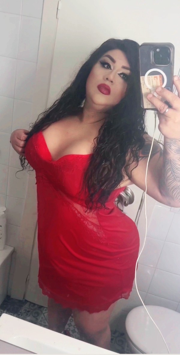 ZORRA LATINA LLENA DE VICIO Y ADICTA AL SEXO