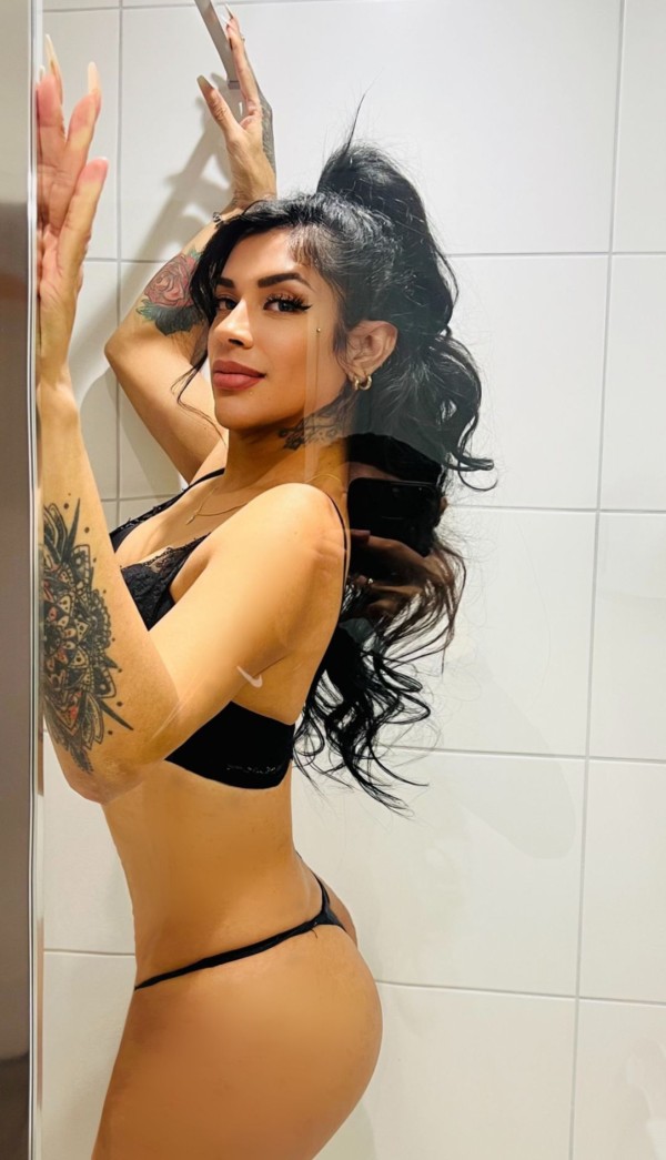 FOLLADORA DE BOCAS , RABO 22.CM LECHERA Y FIESTERA . ZONA VENTAS , ELIPA