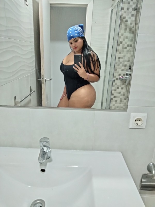 ANDREA tu diosa del sexo en Elche