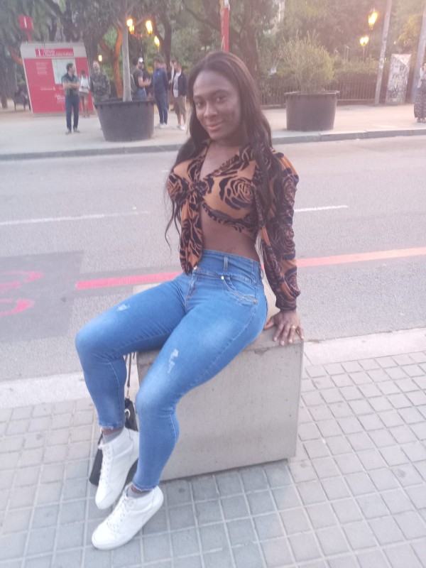 TORMENTA RUIZ UNA SENSUAL TRANS EXPLOSIVA