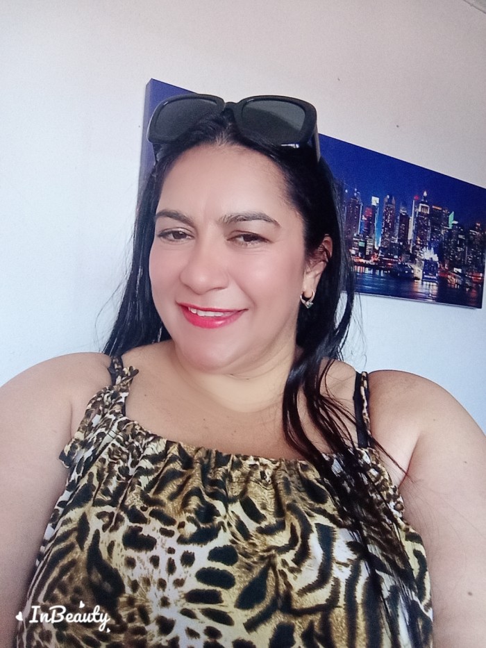 Colombiana fiestera al máximo