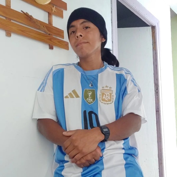 Super gigolo para MUJERES CATALANAS 8 horas Duracion como el cemento.