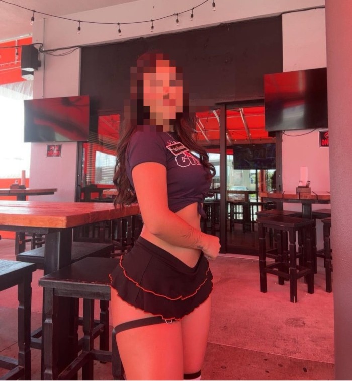 Estoy con unas ganas de chupártela a pelo